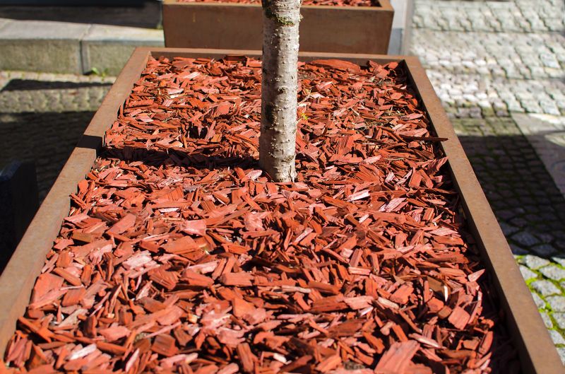 Residential Mulching in Ventura County, CA